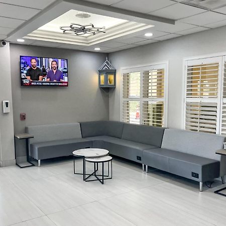 טאמפה Quality Inn Airport - Cruise Port מראה חיצוני תמונה
